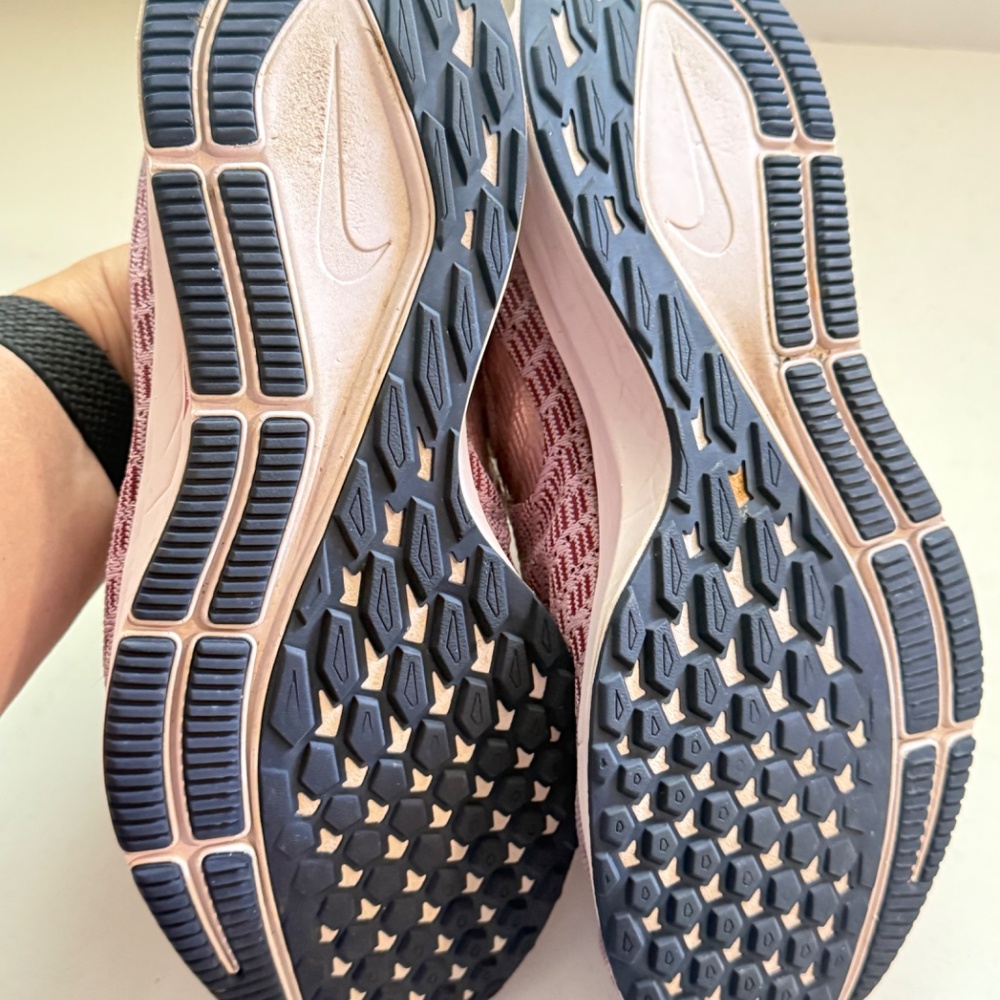 Women's Nike Zoom Pegasus 35 Running Shoes, Size 9.5 - Picture 8 of 8